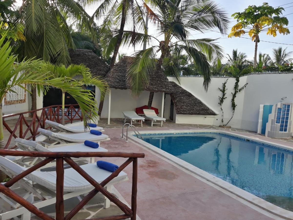 Watamu Solana Apartments Екстер'єр фото