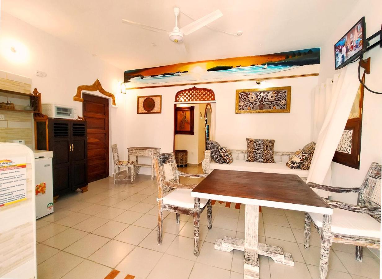 Watamu Solana Apartments Екстер'єр фото