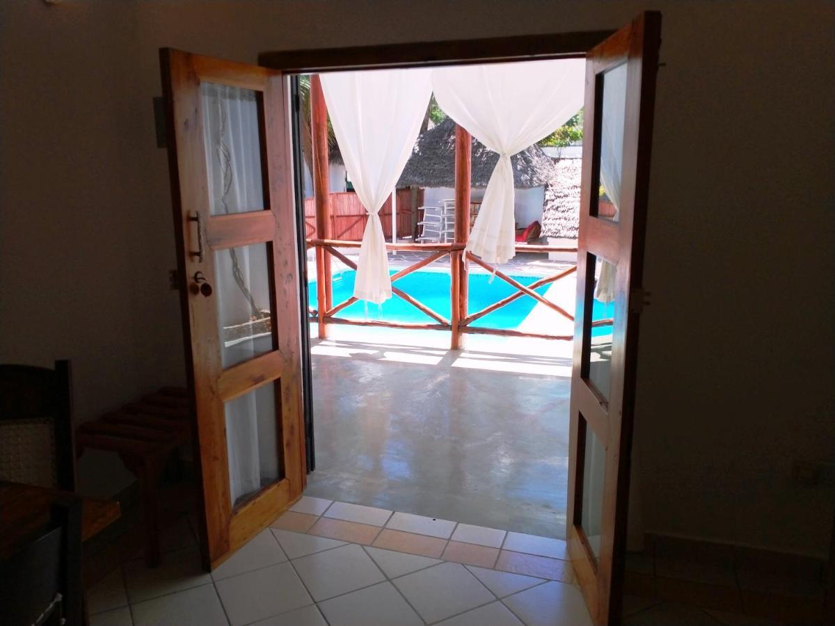 Watamu Solana Apartments Екстер'єр фото